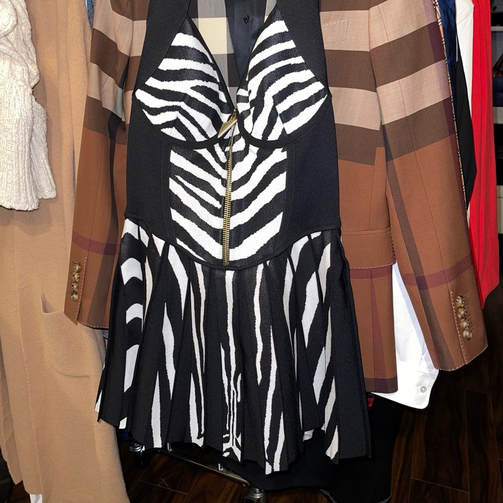 Balmain Zebra Jacquard Zip Embellished Ribbed Knit Halter Gold Button Mini Dress - Picture 8 of 17